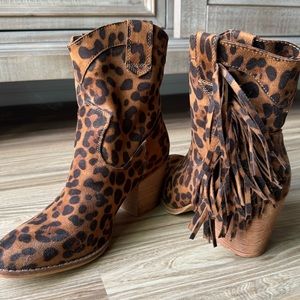 NWOT Beast Leopard Fringe Boots